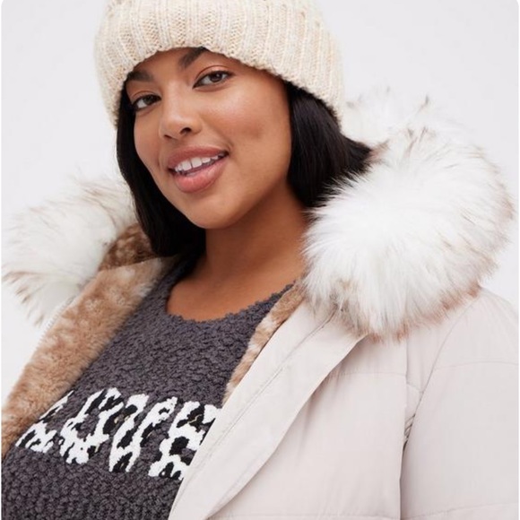 Torrid Nylon Fur Trim Fit And Flare Puffer - Picture 3 of 7